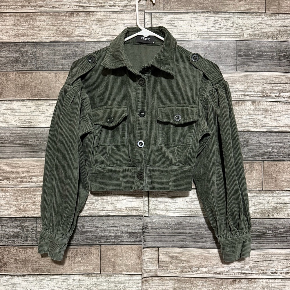 Cider Cropped Corduroy Jacket Women’s S Green Button Front Casual - Picture 3 of 7
